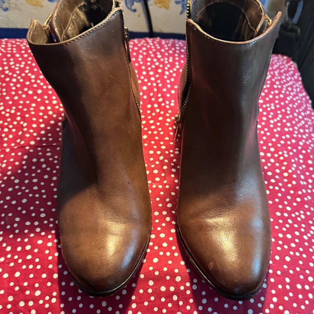Sam Edelman Chestnut Ankle Booties